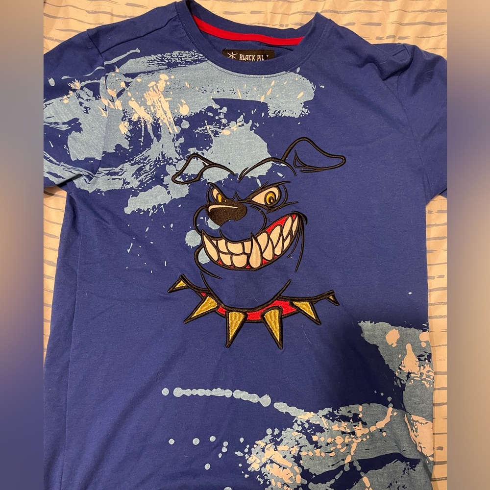 Men’s tee shirt